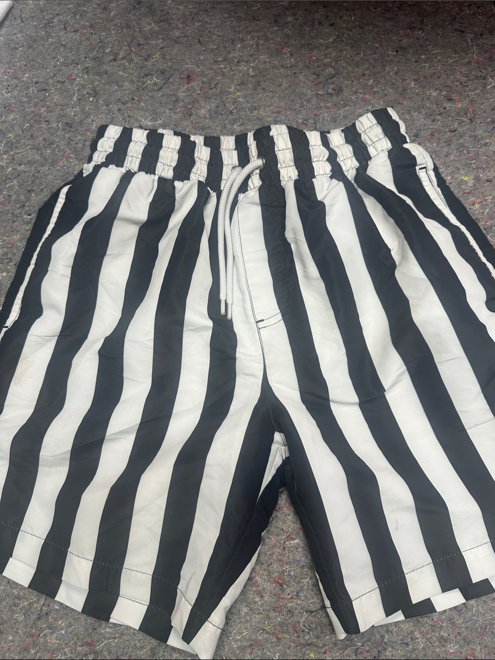 Forever 21 Black and White Vertical Stripe Athletic Shorts kids